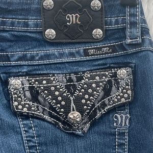 Miss Me Jeans Women’s Size 33 Mid Rise Boot Cut Blue Distressed Denim